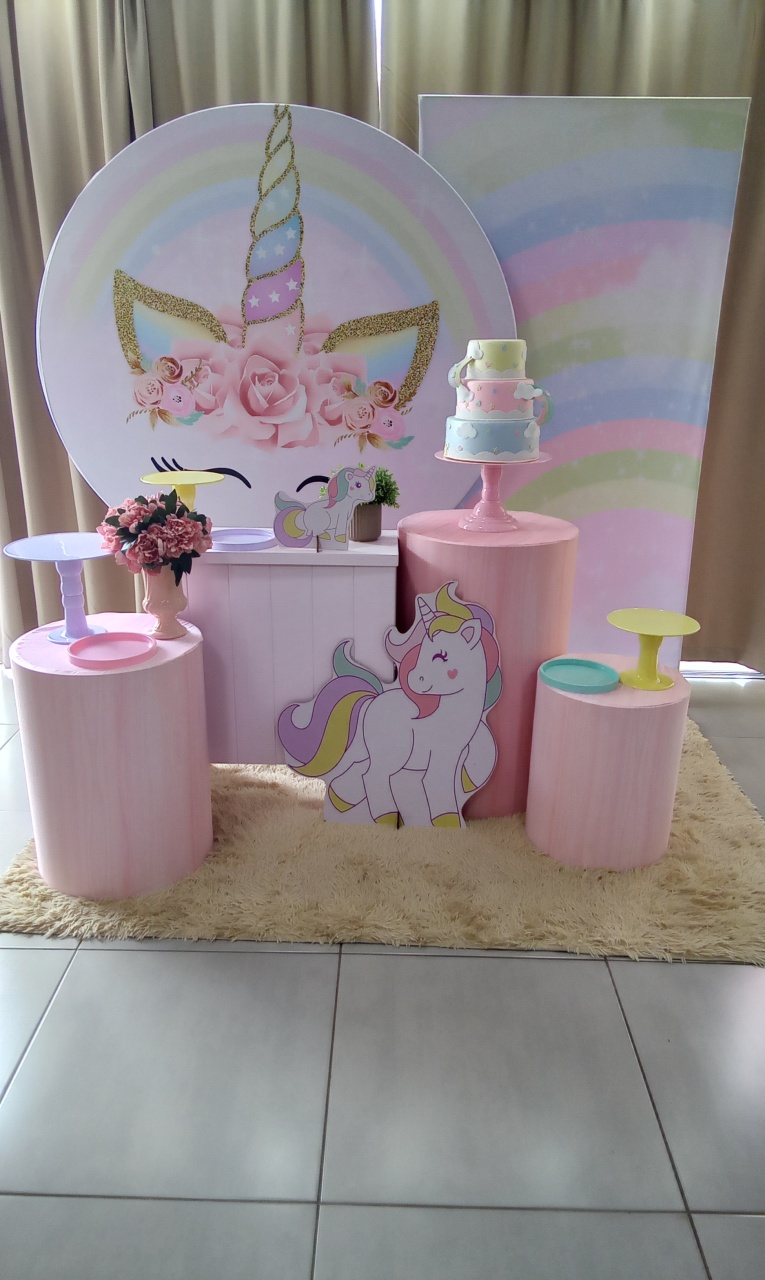 Unicornio 3 - Cenário Mágico Festa