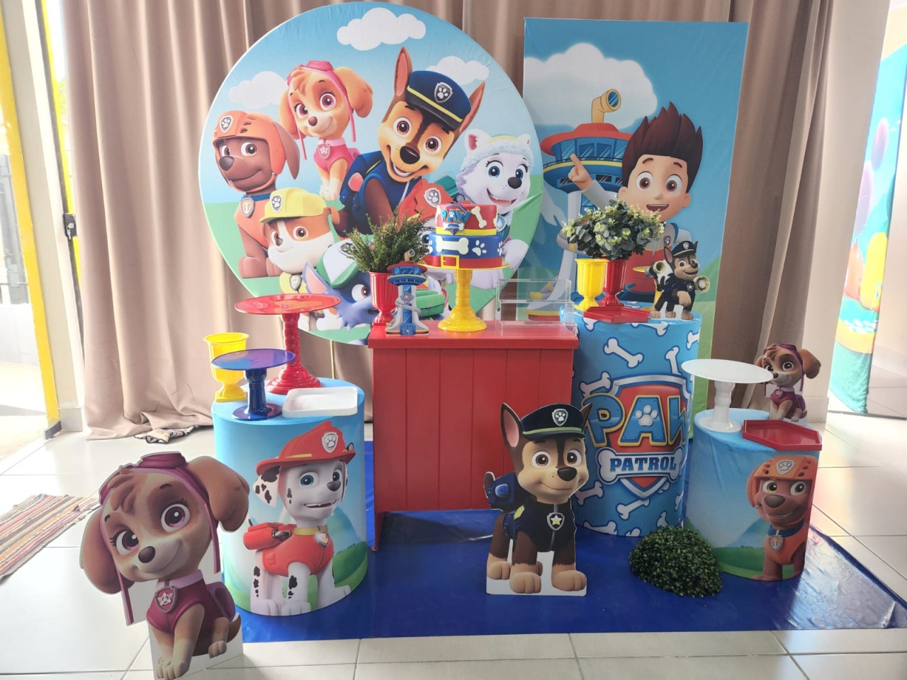 Patrulha Canina 3 - Cenário Mágico Festa