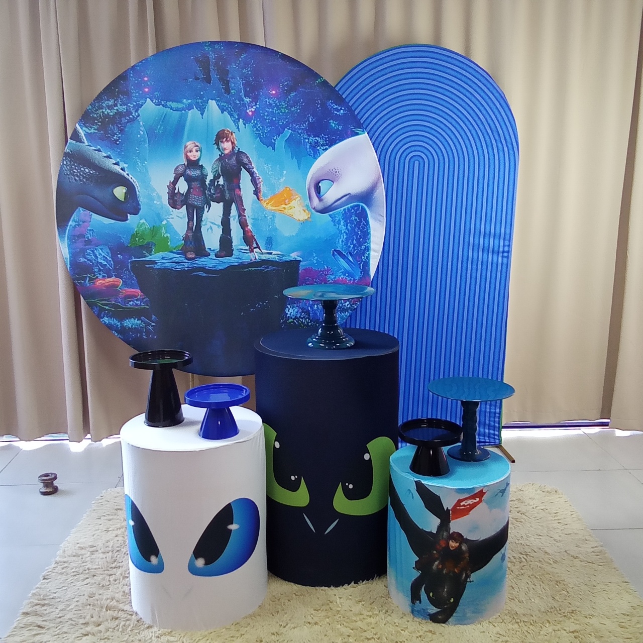 Como Treinar Seu Dragão 2 - Cenário Mágico Festa