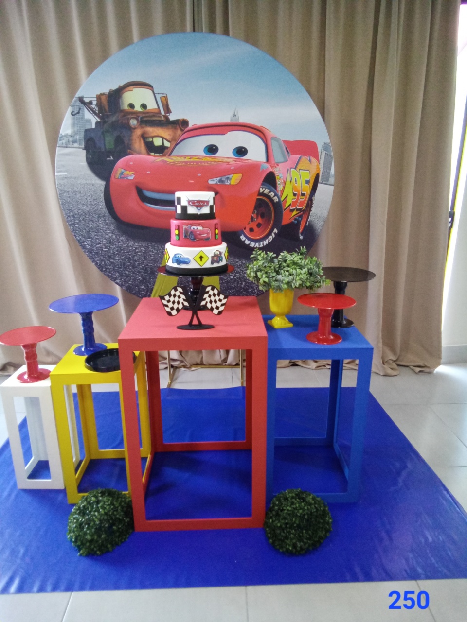 Carros Mod B - Cenário Mágico Festa