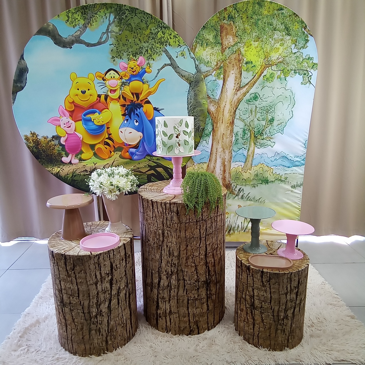 Ursinho Pooh2 - Cenário Mágico Festa