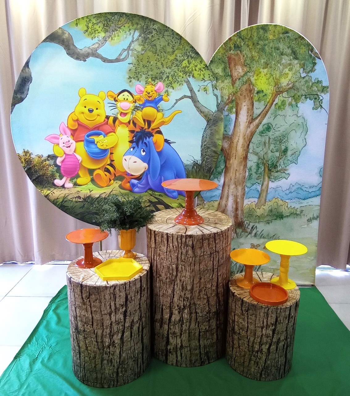 Ursinho Pooh 2 - Cenário Mágico Festa
