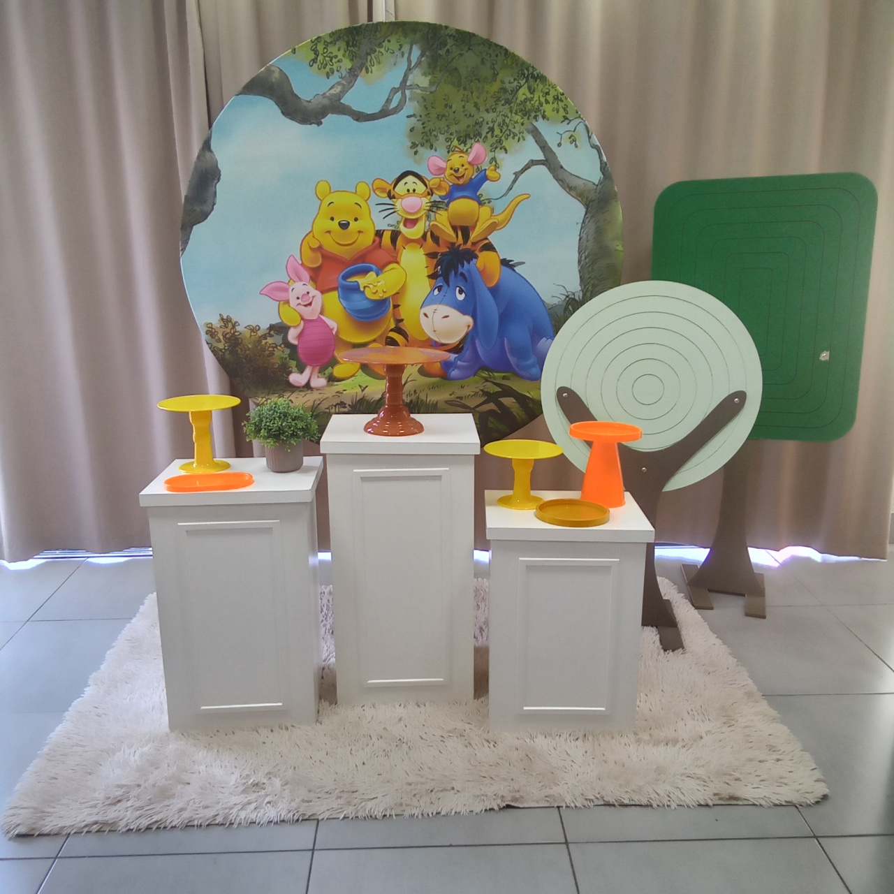 Ursinho Pooh 11 - Cenário Mágico Festa