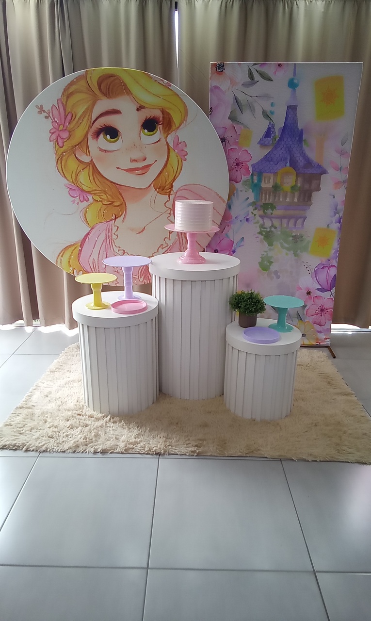 Rapunzel C2 - Cenário Mágico Festa