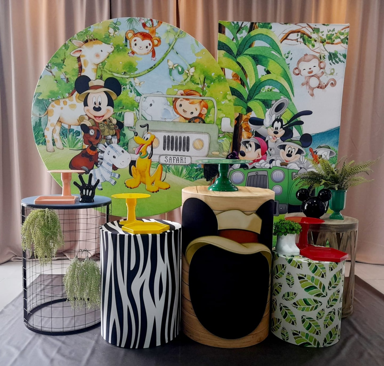 Mickey Safari Decor - Cenário Mágico Festa