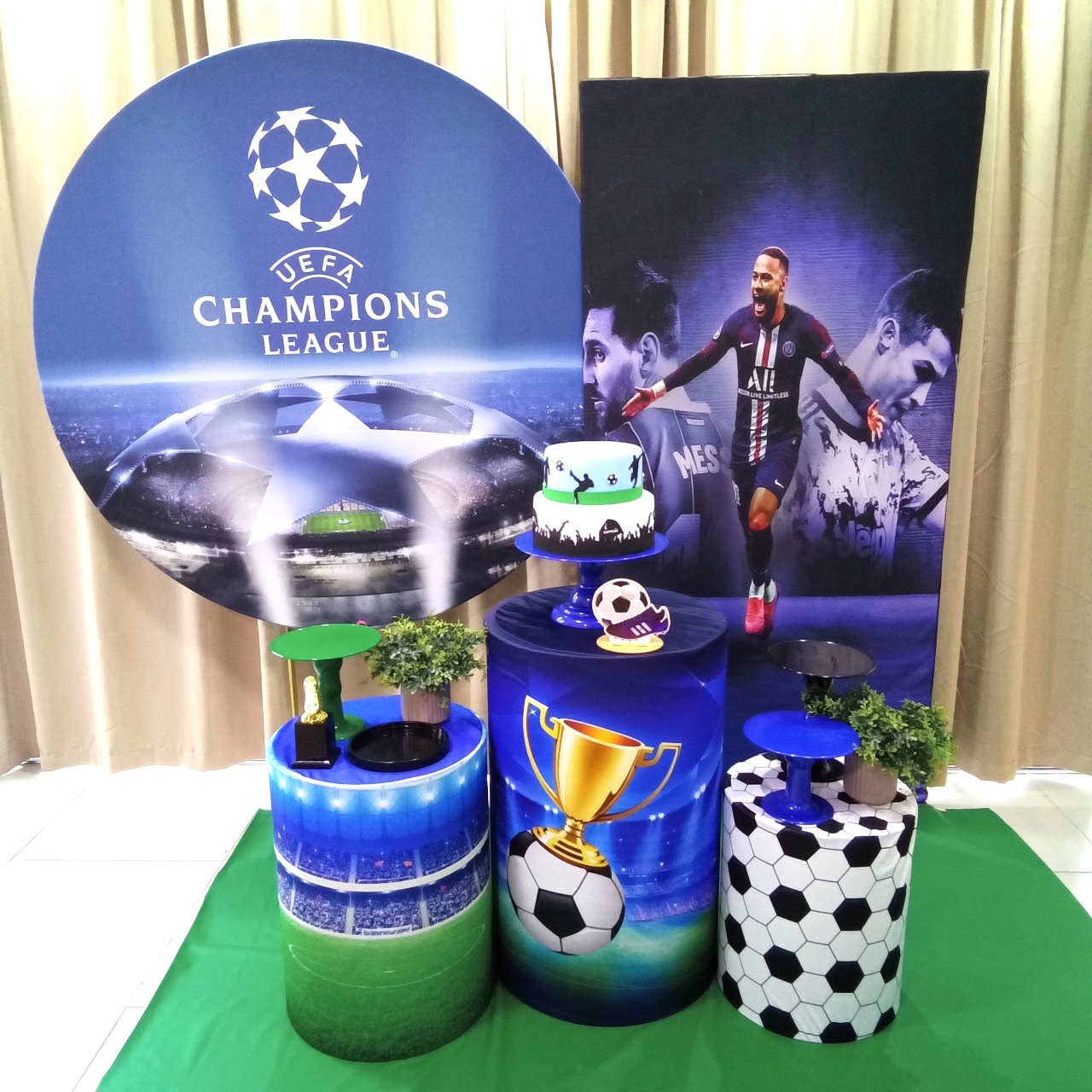 Champions League 2 - Cenário Mágico Festa