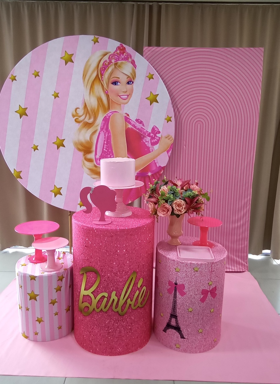 Barbie 2 - Cenário Mágico Festa