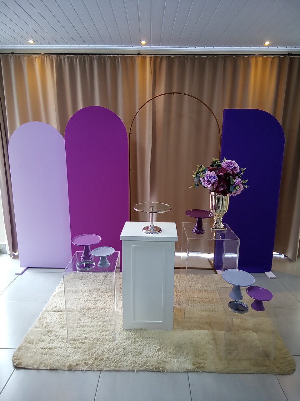 Roxo 9 - Cenário Mágico Festa