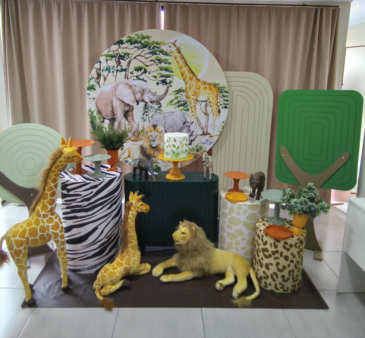 Safari Decor - Cenário Mágico Festa