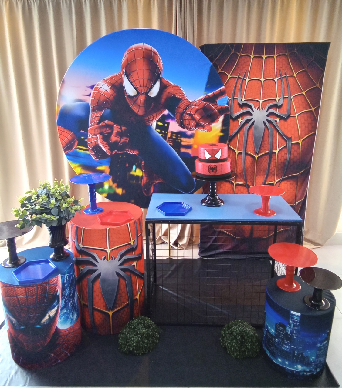 Homem Aranha 3 - Cenário Mágico Festa
