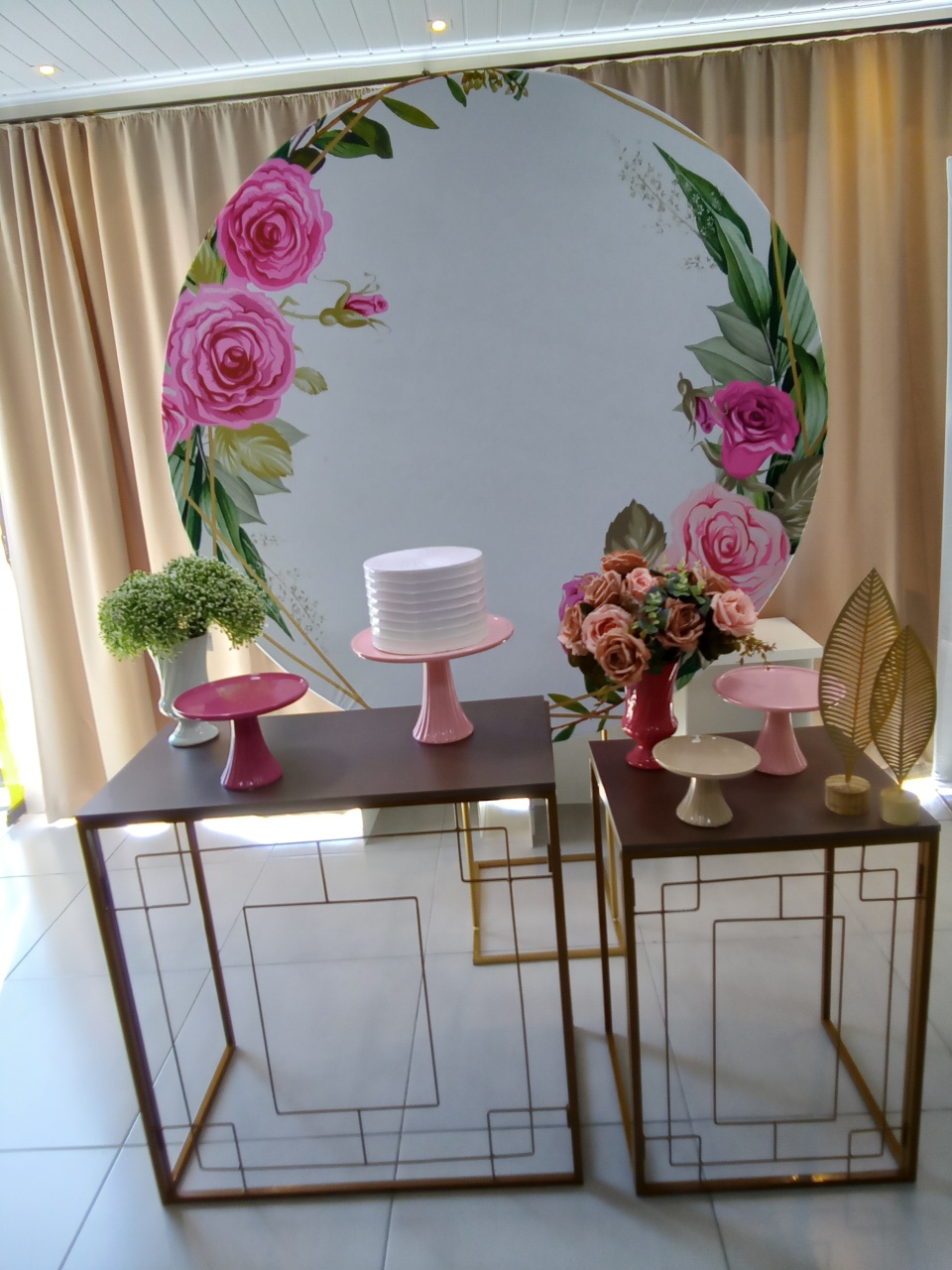 Floral Rosas 6 - Cenário Mágico Festa