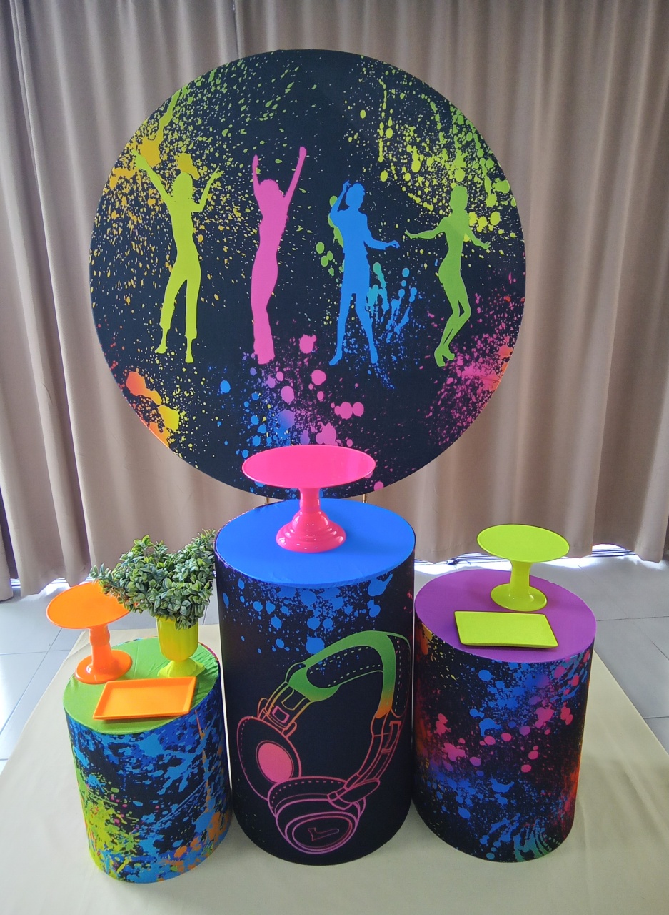 Neon 1C - Cenário Mágico Festa