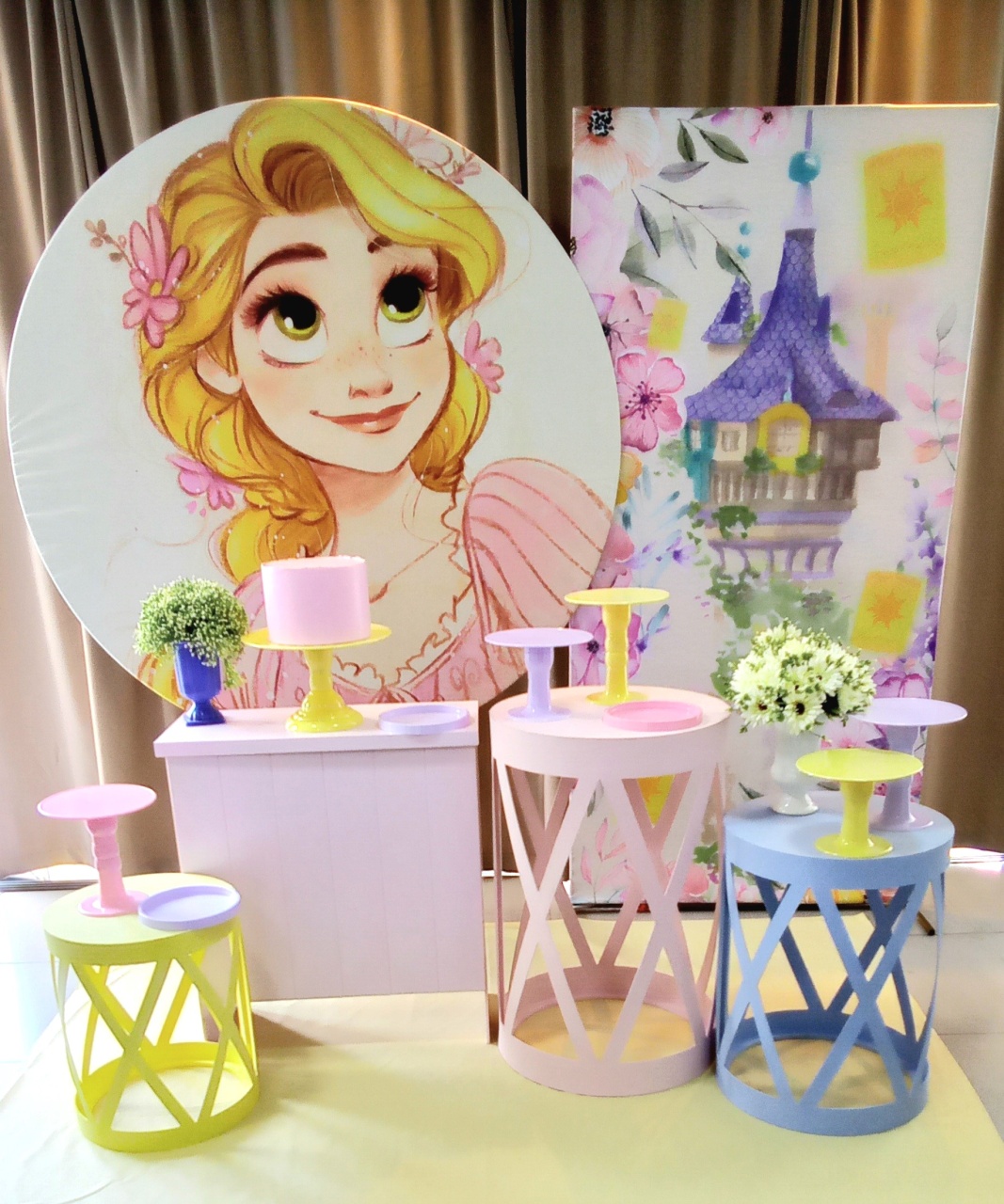 Rapunzel 3 - Cenário Mágico Festa