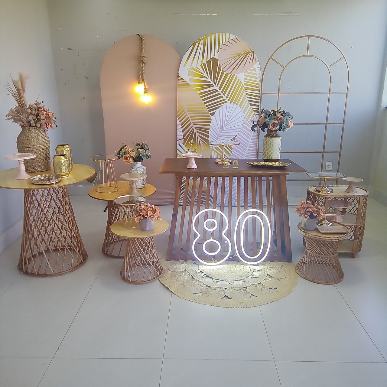 Folhagem Dourada Decor 9 - Cenário Mágico Festa