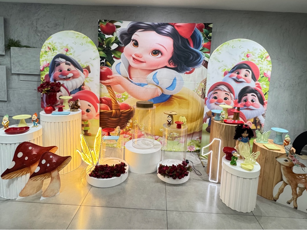 Branca de Neve - katiakoppa.ateliedefestas
