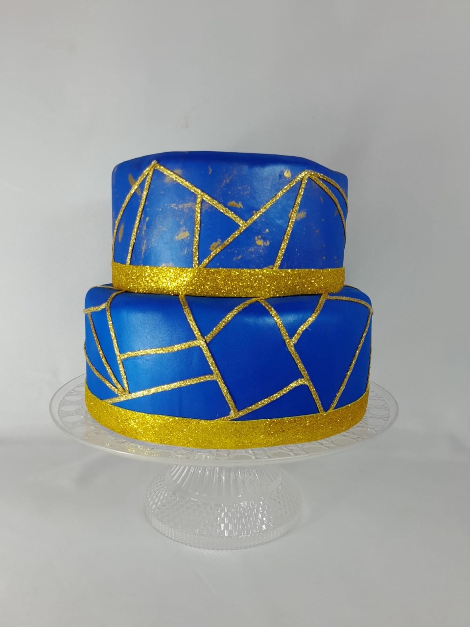 Bolo Fake Azul Geometrico - Monte Festa