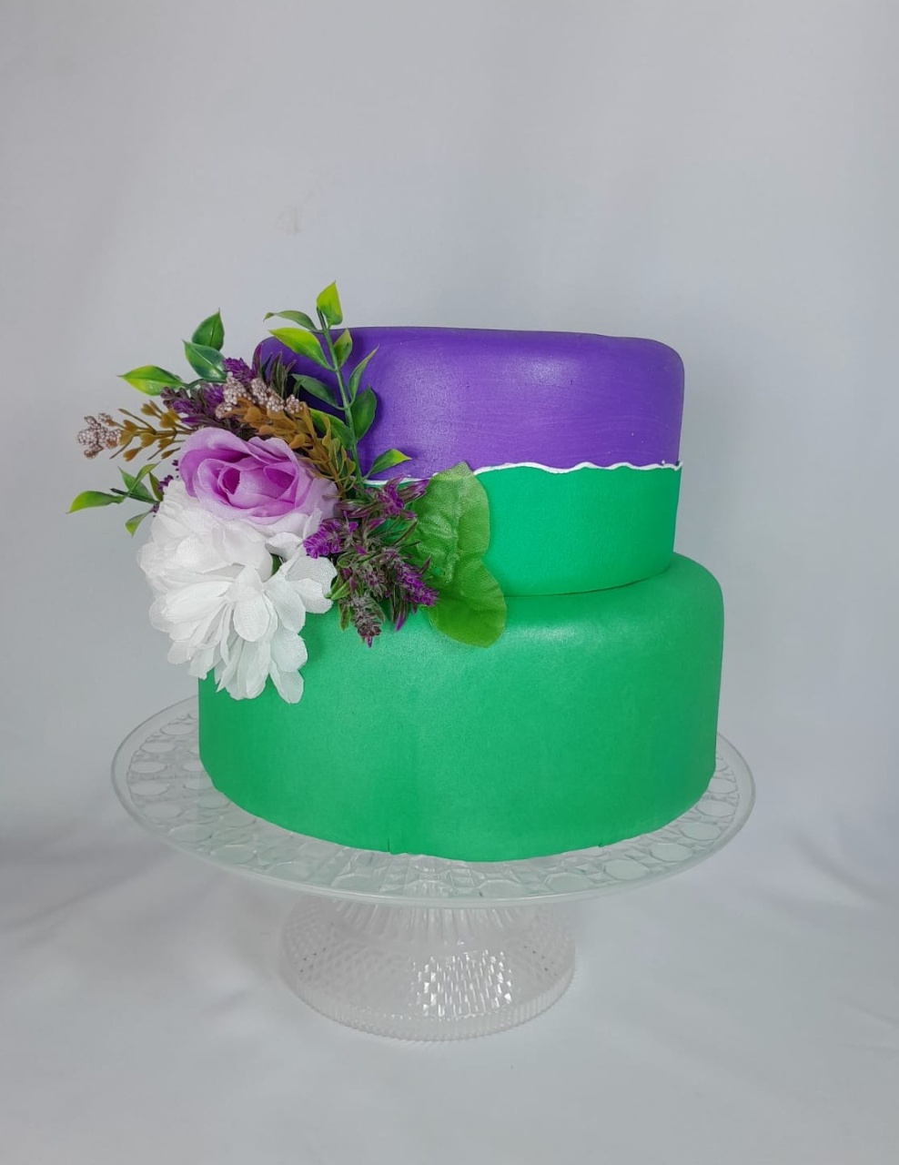 Bolo Fake Verde E Roxo - Monte Festa