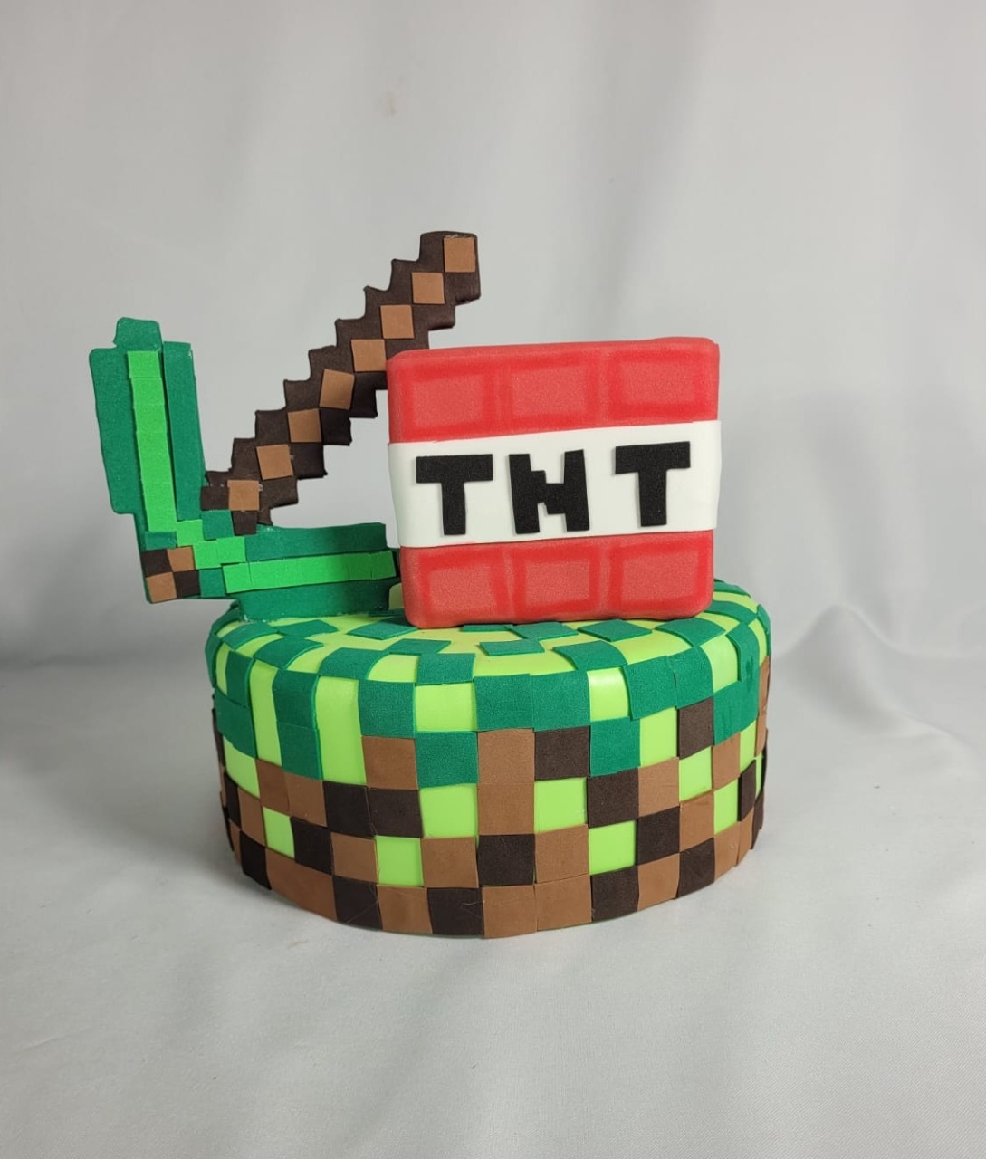 Bolo Fake Minecraft - Monte Festa