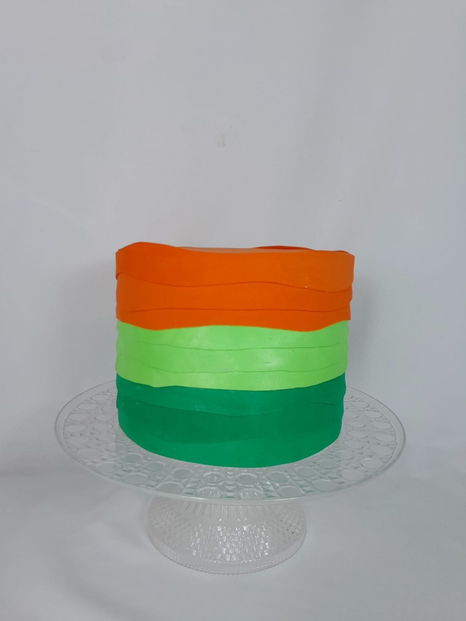 Bolo Fake Laranja E Verde - Monte Festa