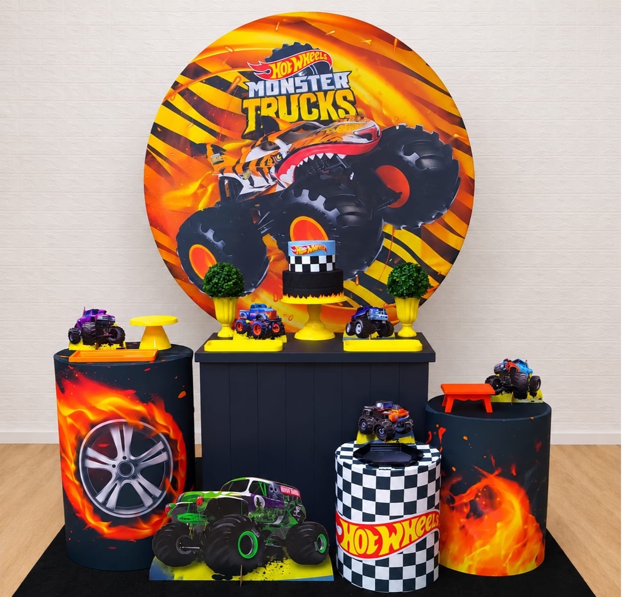 Hot Wheels Monster Trucks - Kit 2 - Creare Decorações 