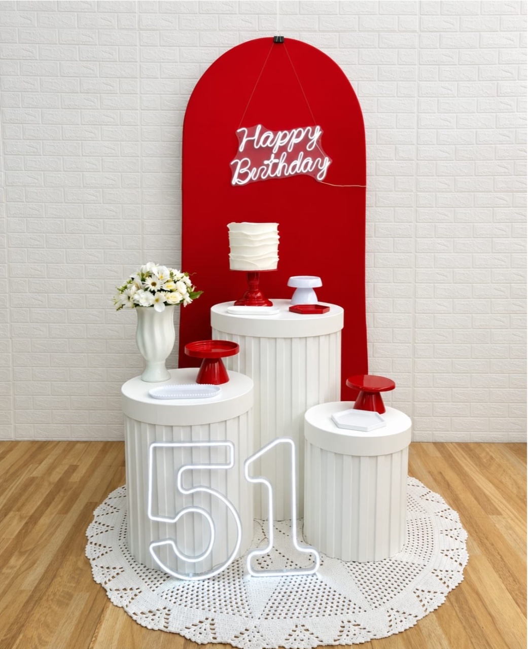 Vermelho E Branco Com Ripado - Composição - Creare Decorações 