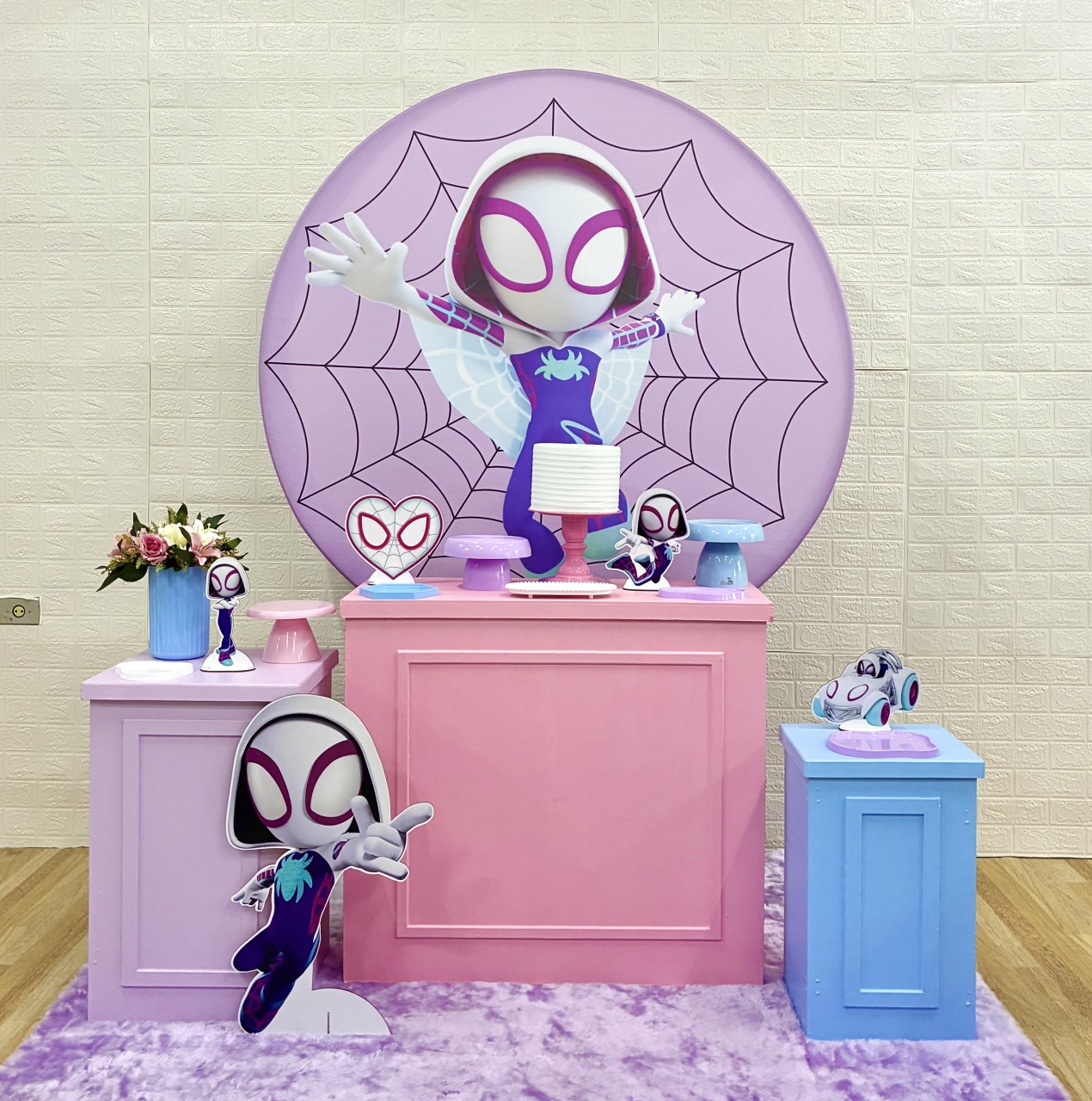 Gwen Com Mesa Cubo 1 - Composição - Creare Decorações 
