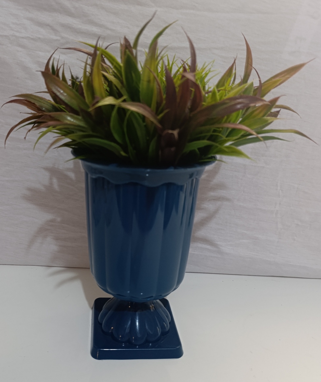 Vaso Grego Azul Petróleo M  - AMÔ ATELIÊ DECORAÇÃO