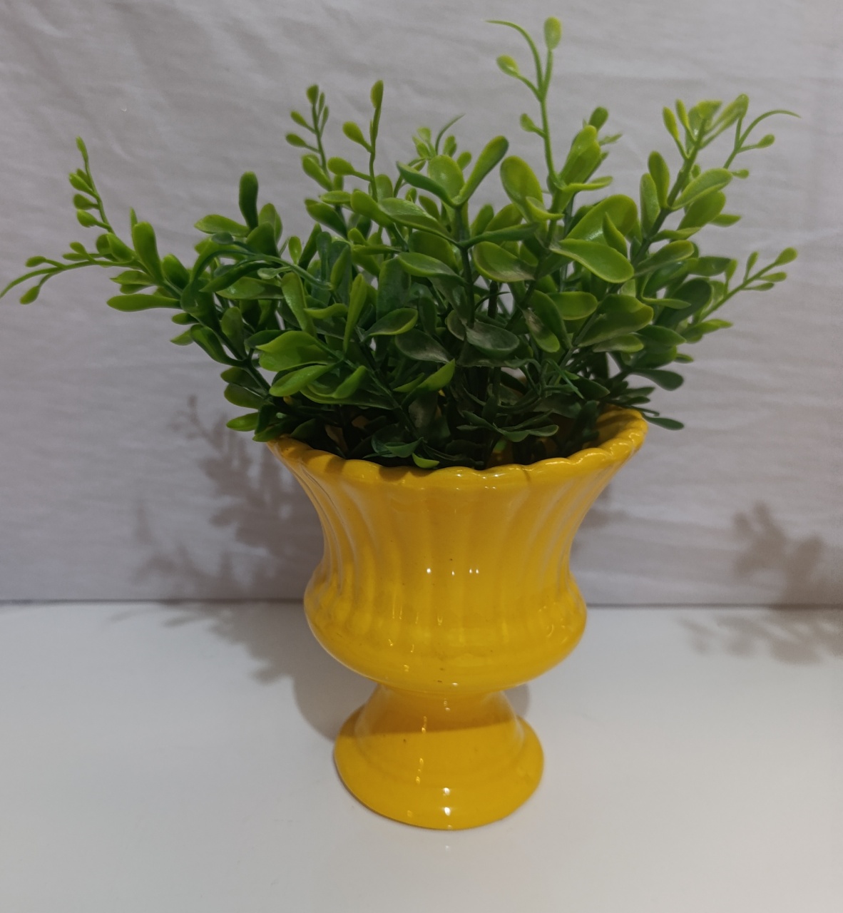 Vaso Grego Cerâmica Amarelo M - AMÔ ATELIÊ DECORAÇÃO