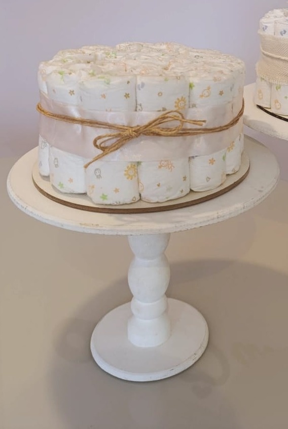 Bolo Fake Fralda Simples M - AMÔ ATELIÊ DECORAÇÃO
