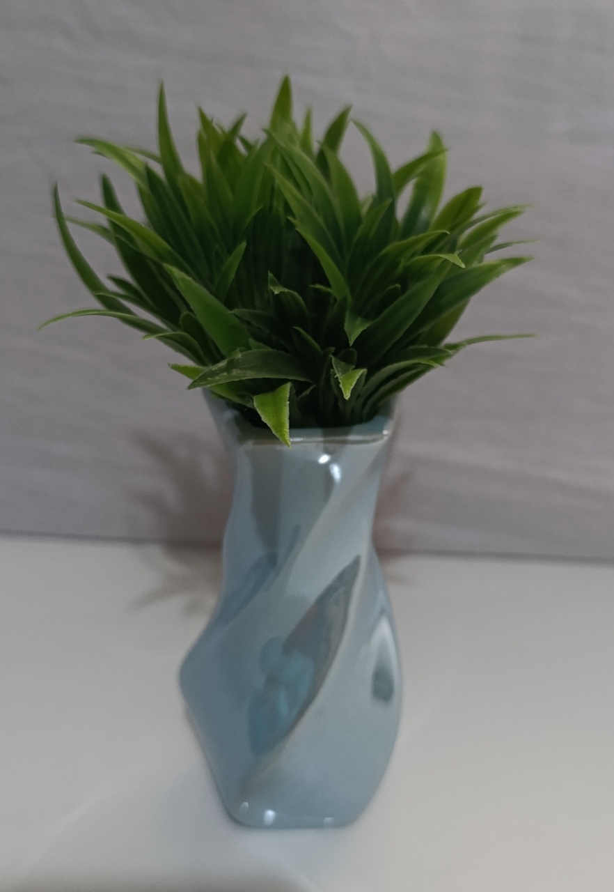 Vaso Cerâmica Azul Candy  P - AMÔ ATELIÊ DECORAÇÃO