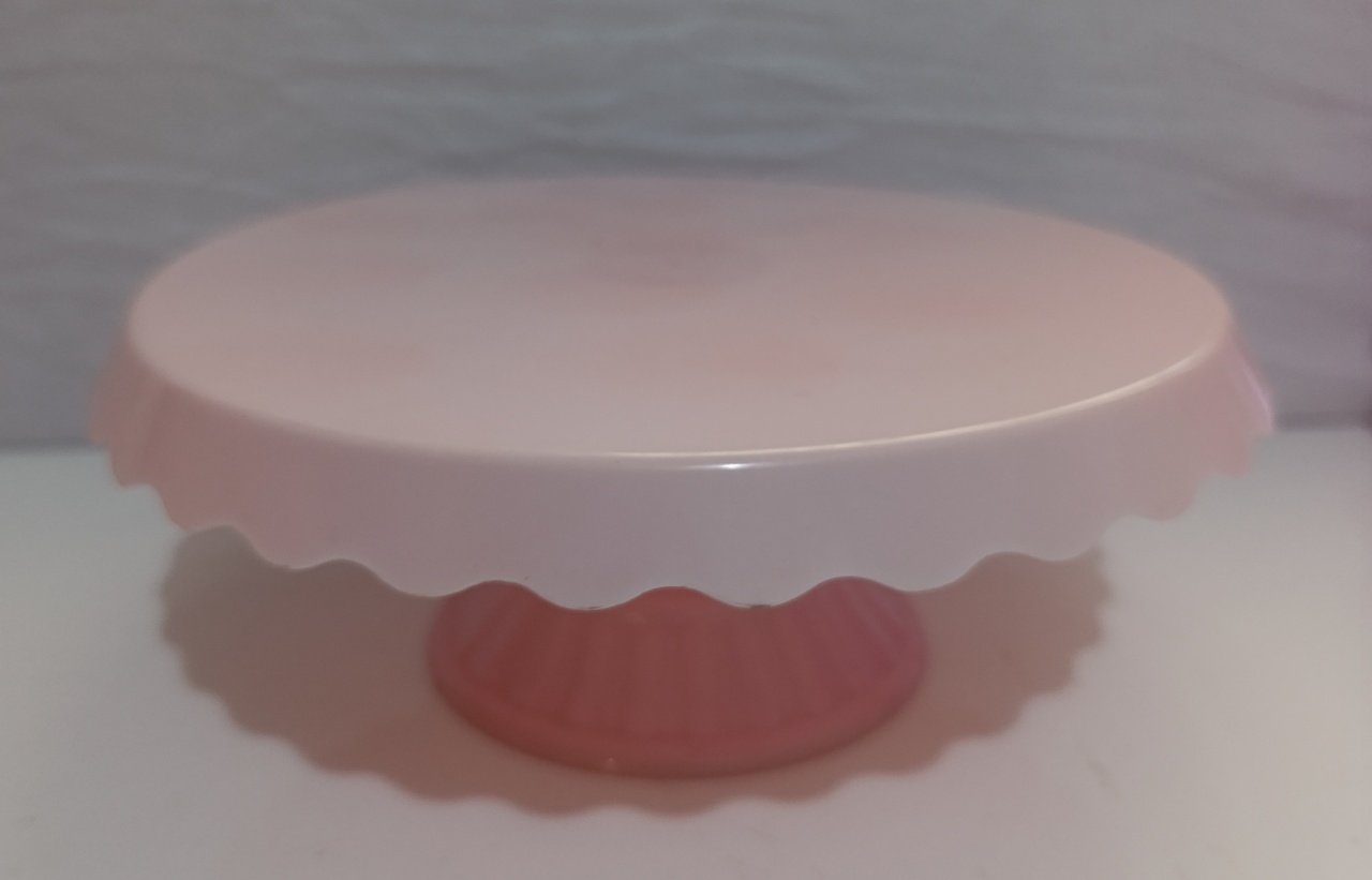 Boleira Acrílico Rosa Candy  - AMÔ ATELIÊ DECORAÇÃO