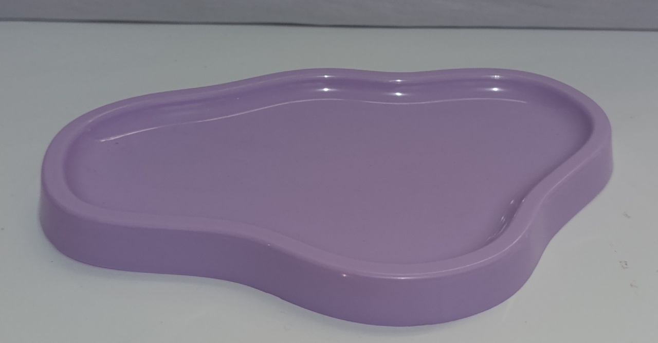Bandeja Orgânica Lilas - AMÔ ATELIÊ DECORAÇÃO