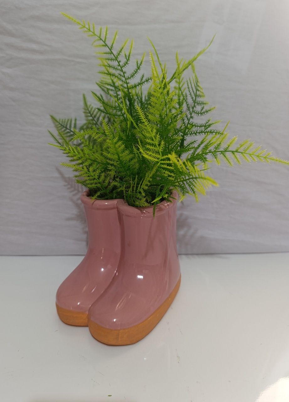 Vaso Cerâmica Botinha Rosa Claro - AMÔ ATELIÊ DECORAÇÃO