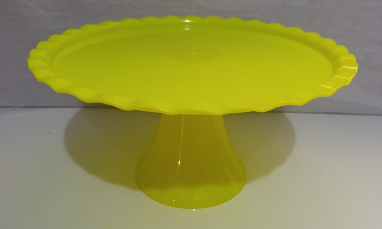 Boleira Amarelo Neon G  - AMÔ ATELIÊ DECORAÇÃO
