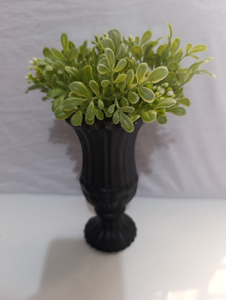 Vaso Preto Cerâmica M - AMÔ ATELIÊ DECORAÇÃO