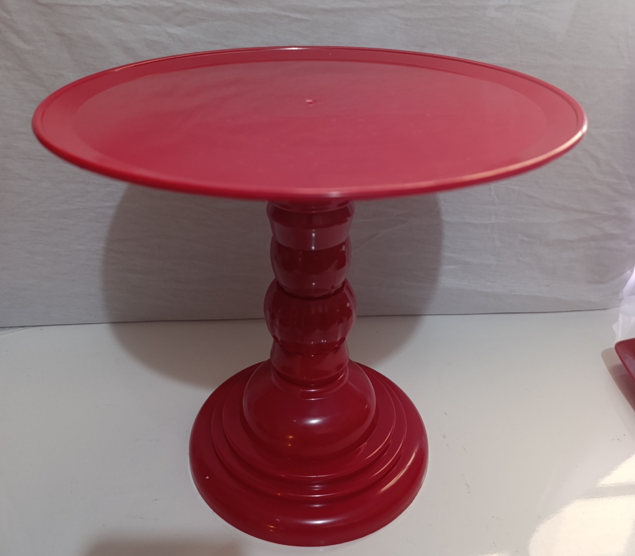 Boleira Vermelha G  - AMÔ ATELIÊ DECORAÇÃO