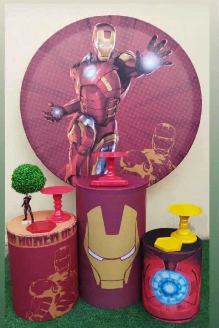 Kit Homem de Ferro  01 - Maju Festa Pegue e Monte 