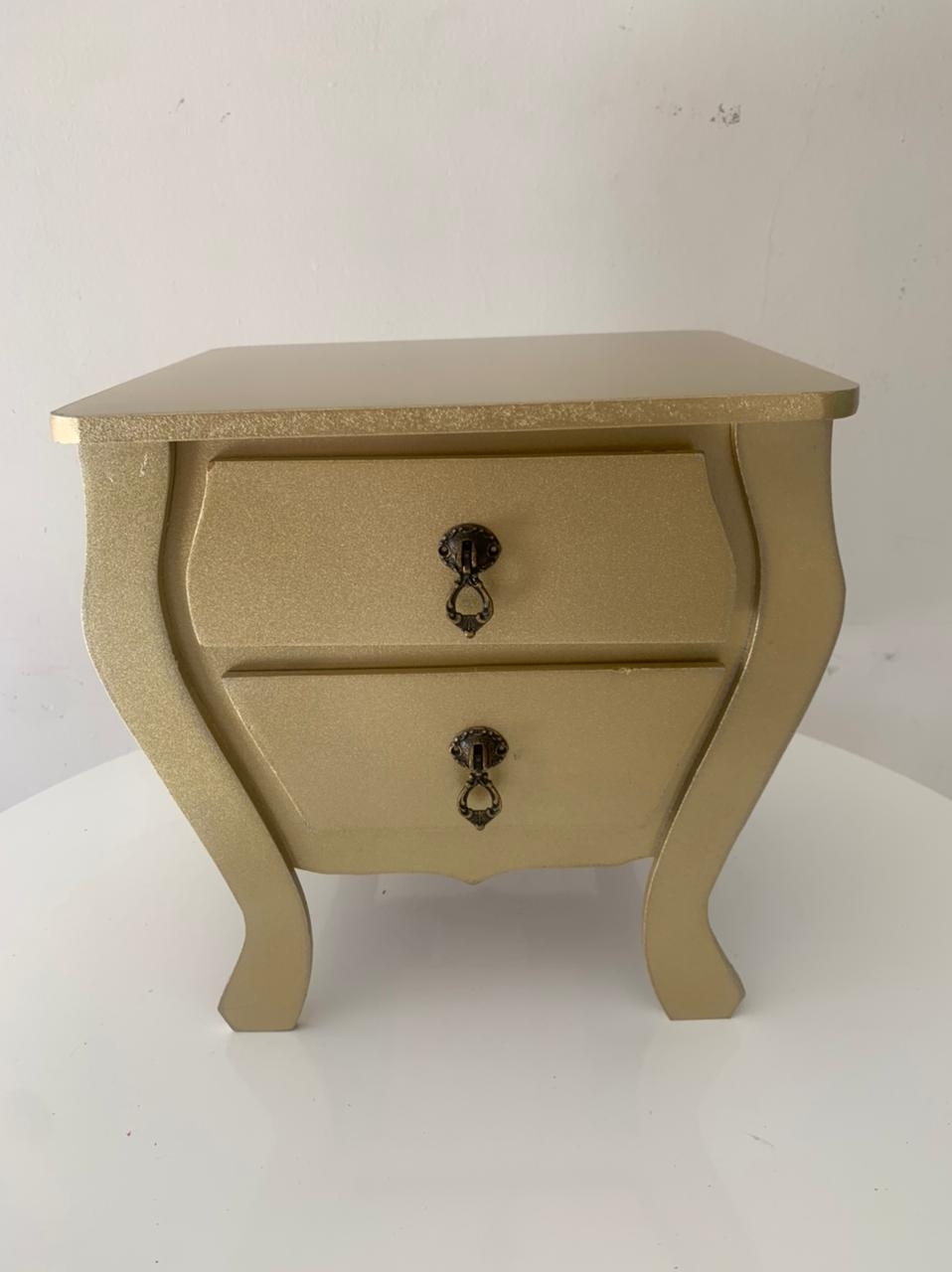Mini Criado Dourado - suafesta.gyn