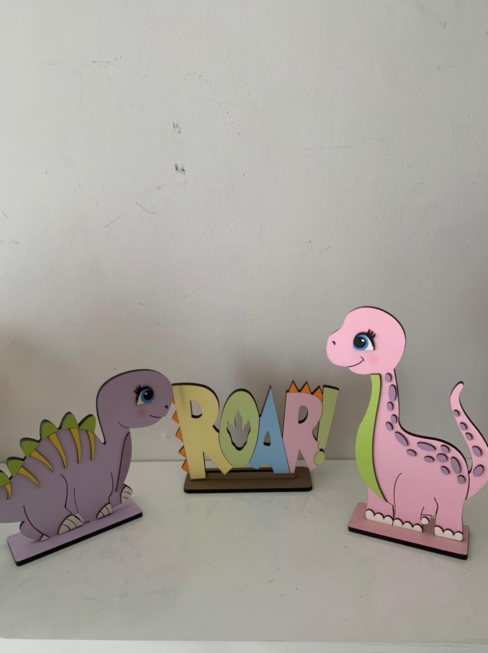 Display Dino Rosa - suafesta.gyn
