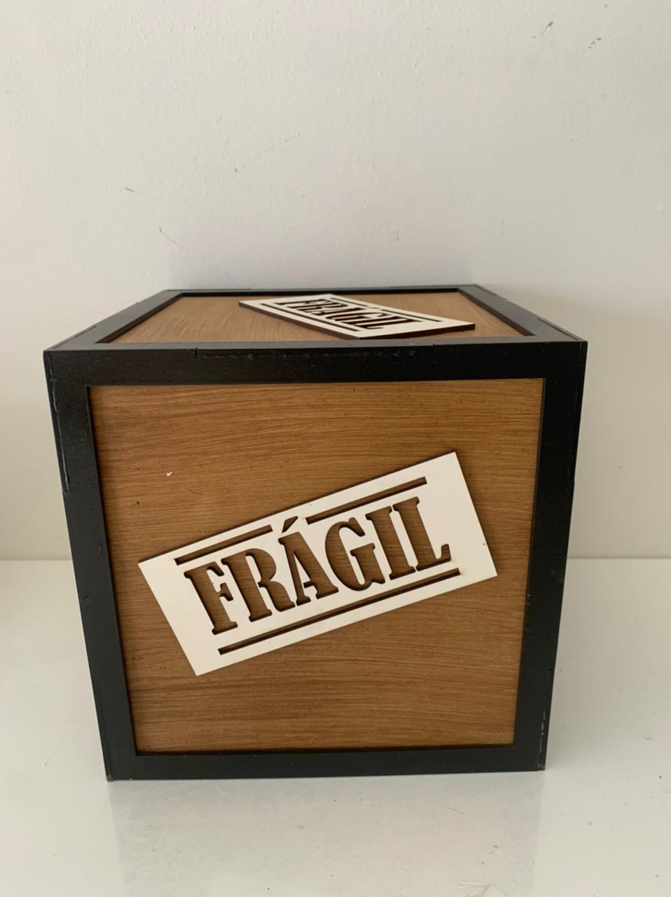 Cubo Frágil - suafesta.gyn