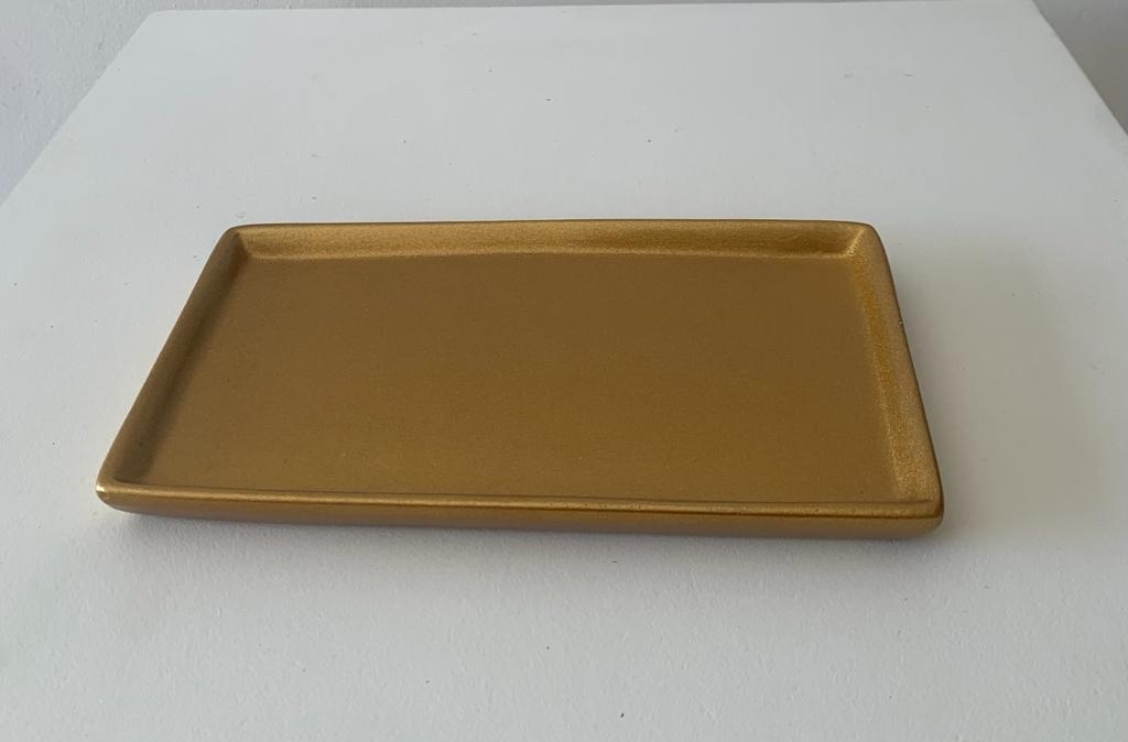 Doceira Retangular P Dourado - suafesta.gyn