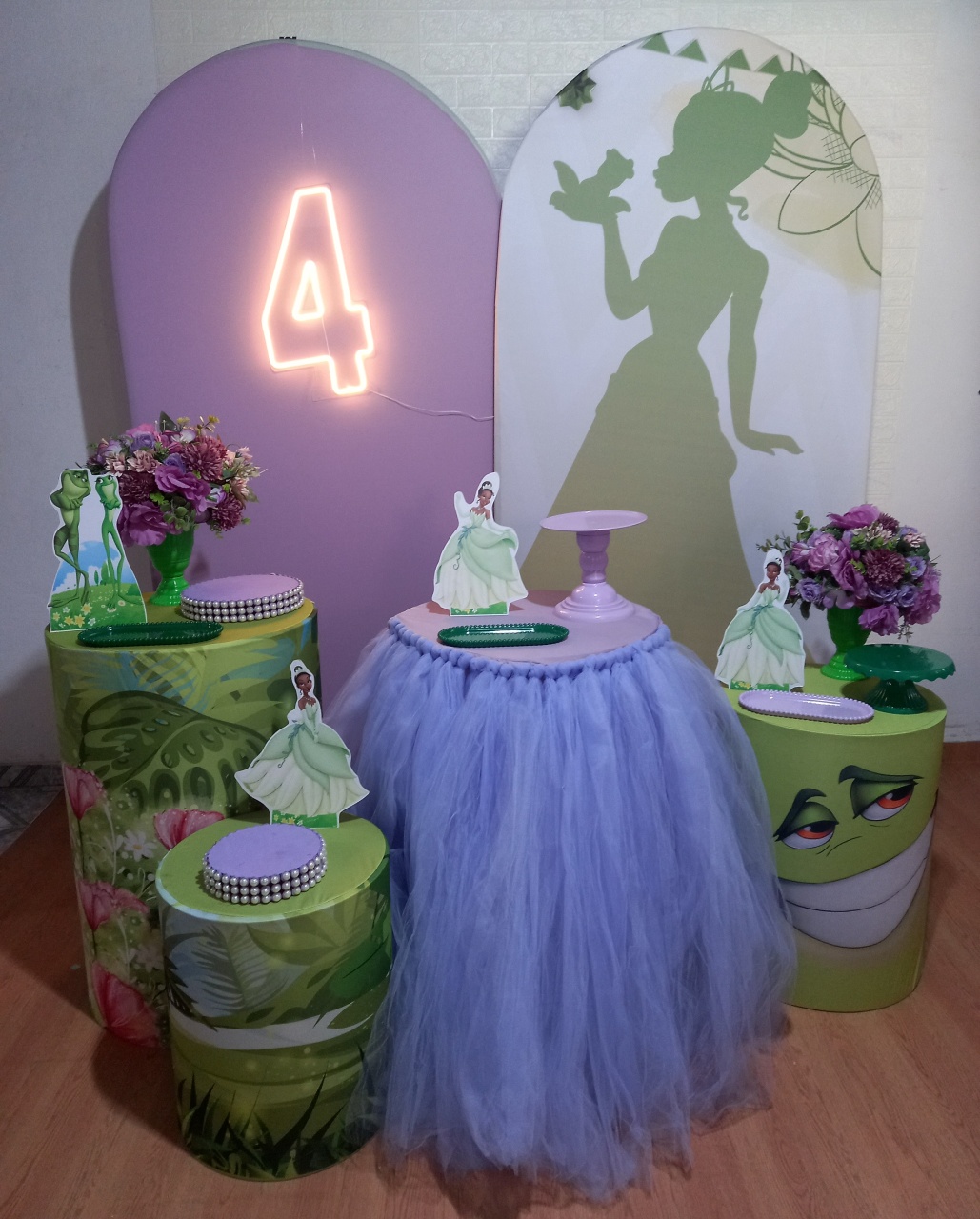 Composição A Princesa E O Sapo 2 - Thefest