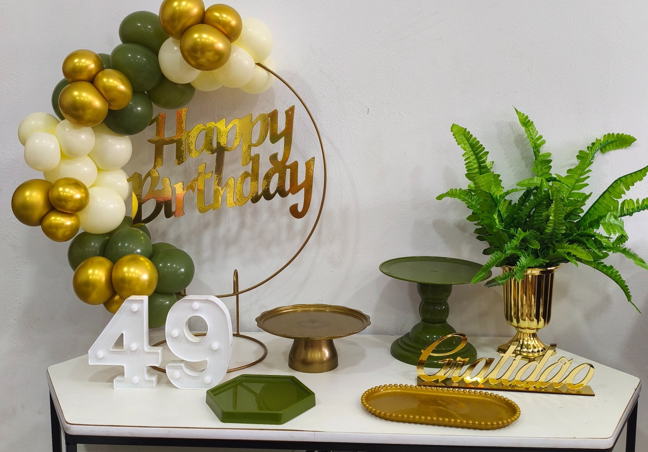 Mini Cenário Happy Birthday Verde E Dourado - Thefest