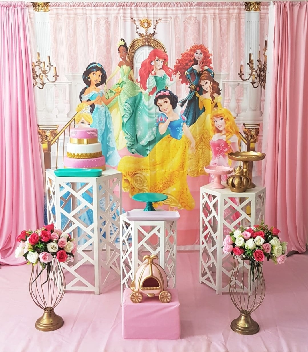 Princesas Com Painel Quadrada - Art_efesta