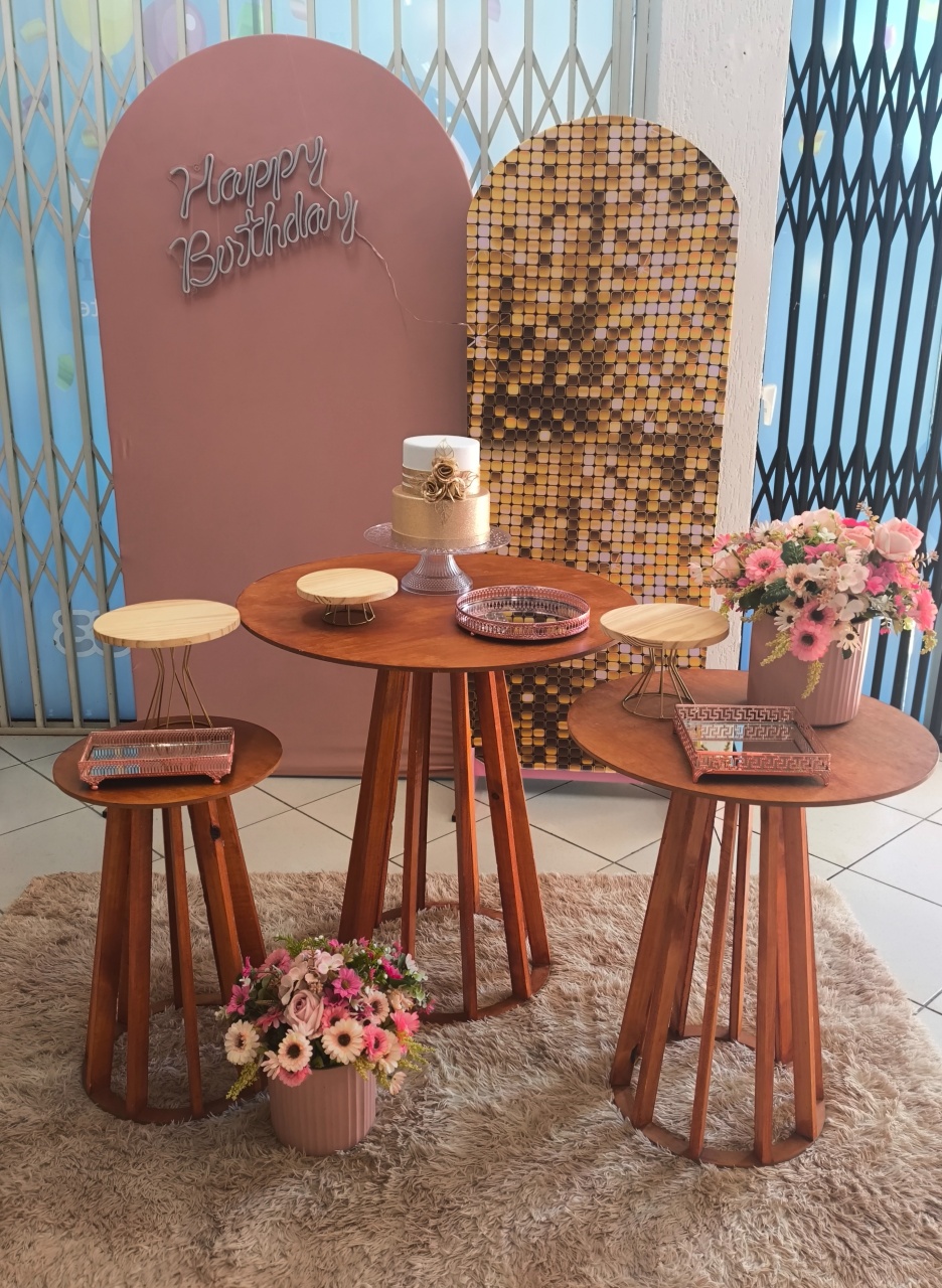 Kit Feliz Aniversário Rose Gold - Ohana Festas e Eventos 
