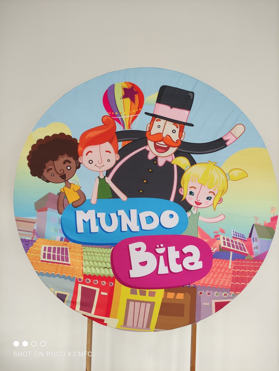 Capa Painel Mundo Bita - Ohana Festas e Eventos 