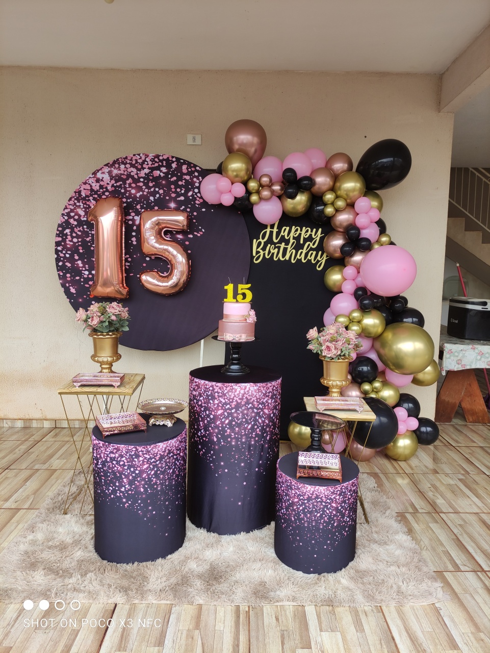 15 Anos Preto E Rosê - Ohana Festas e Eventos 