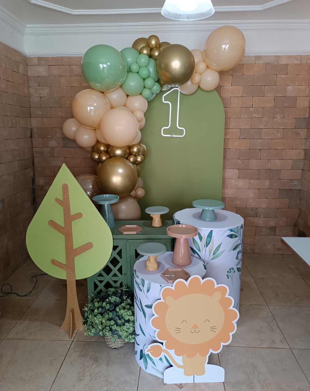 Kit Leãozinho  - Ohana Festas e Eventos 