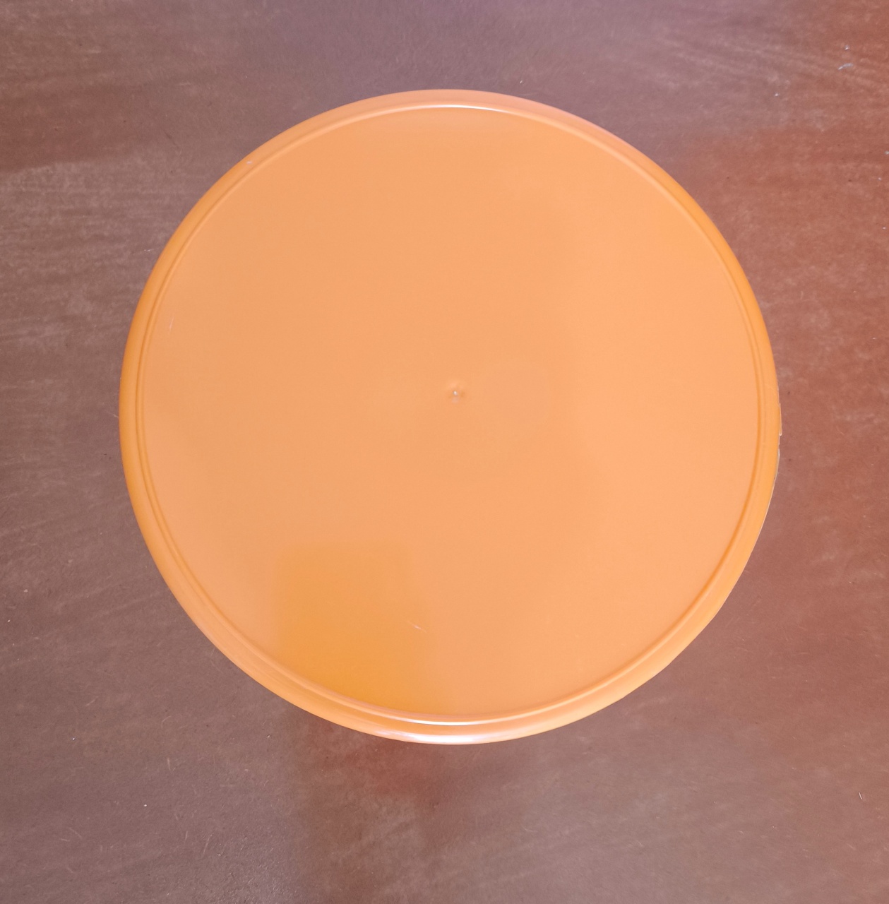 Bandeja Baixa Redonda (Laranja Bebê) - Ohana Festas e Eventos 