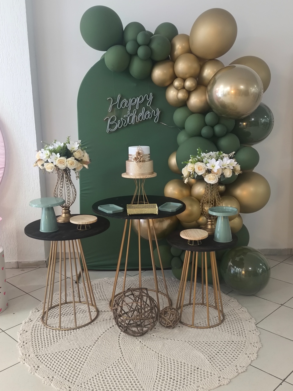 Kit Feliz Aniversário Verde  - Ohana Festas e Eventos 